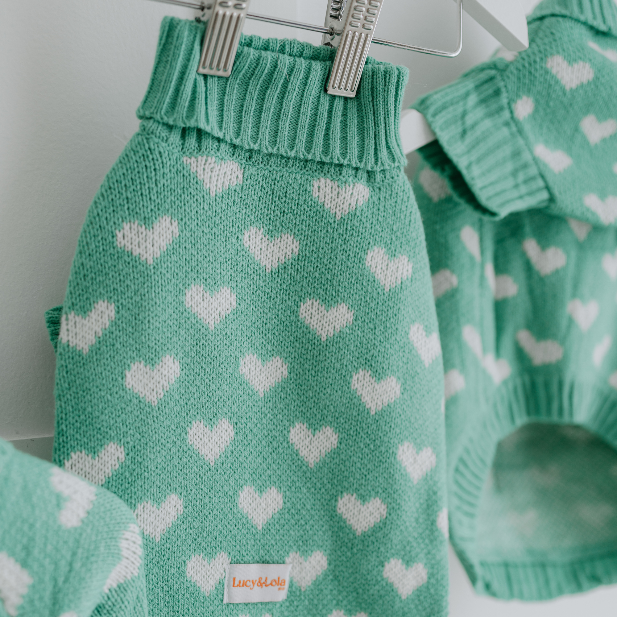 knitted dog jumper with hearts 